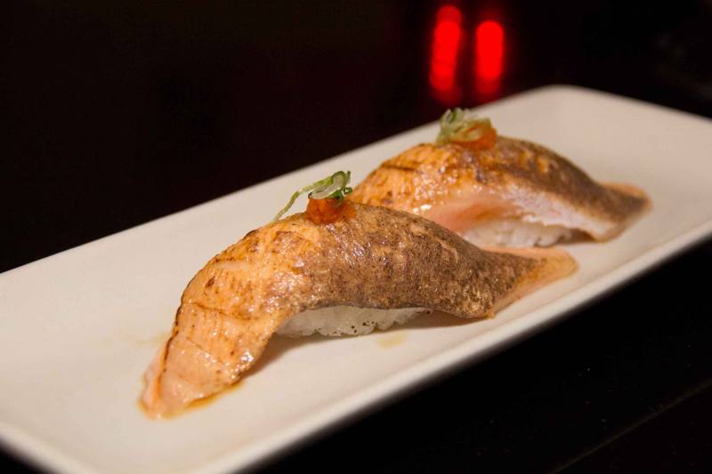 Seared salmon nigiri
